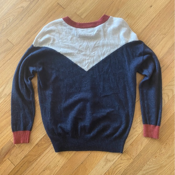 Madewell Navy and Cream Chevron Sweater - Picture 5 of 5